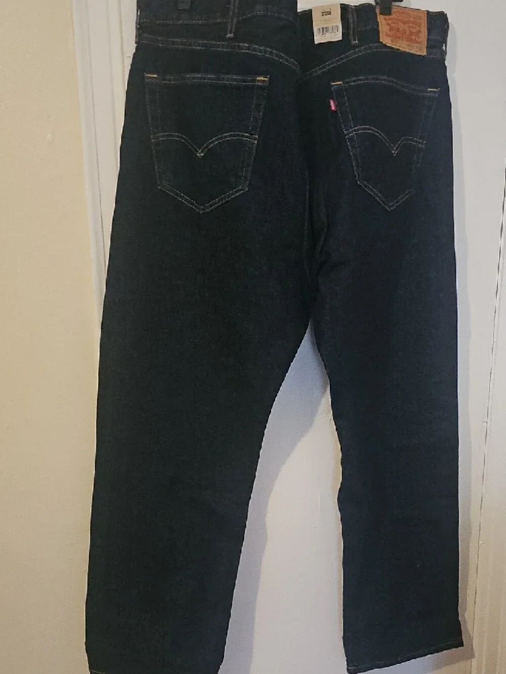 Levi's Men's Black Relaxed Straight Jeans